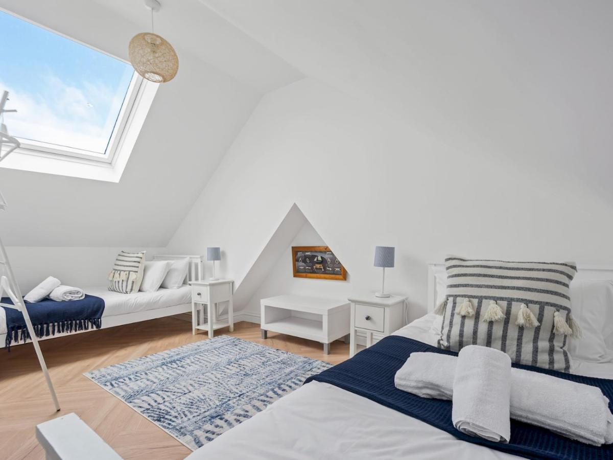 Pass The Keys 3 Bed Scandi Heaven Minutes From The Beach 위트스터블 외부 사진